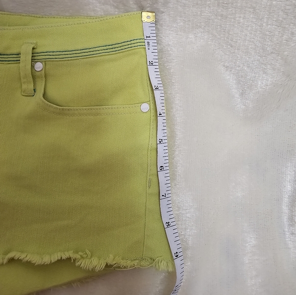 Roxy Denim Stretch Neon Green/Yellow Carnival Raw Hem Frayed Shorts Women's 7 - Picture 6 of 10
